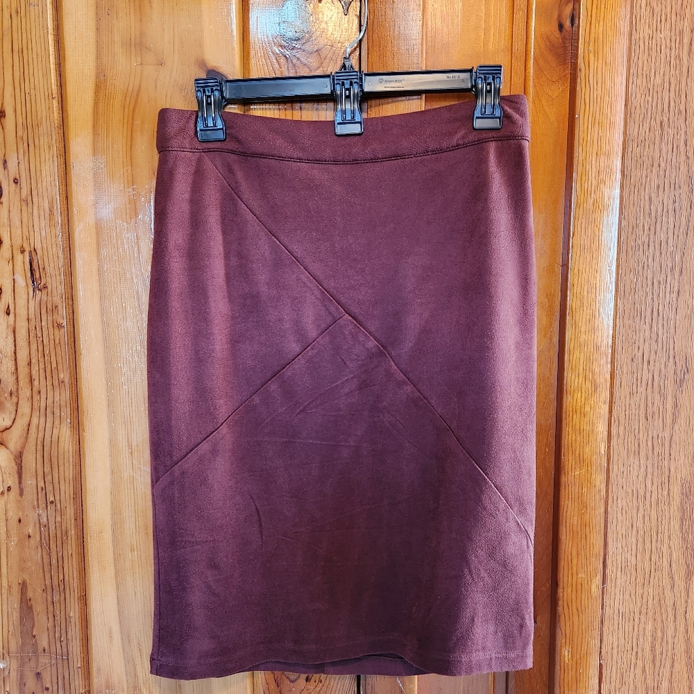 Suede Burgundy Pencil Skirt | 41 Hawthorn | Size Small